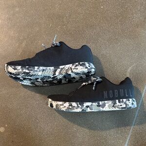 NOBULL Men's Black and Gray Camo trainers